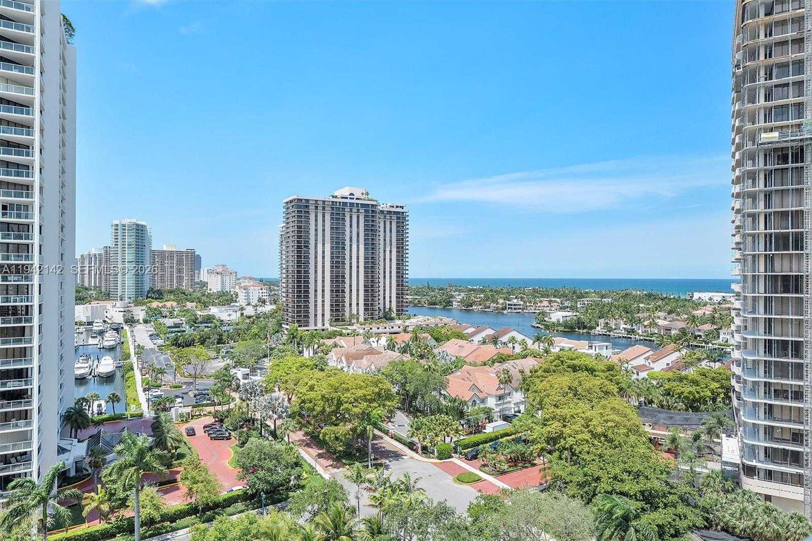 Small Image of 19400 TURNBERRY WAY #1131, Aventura Number 42