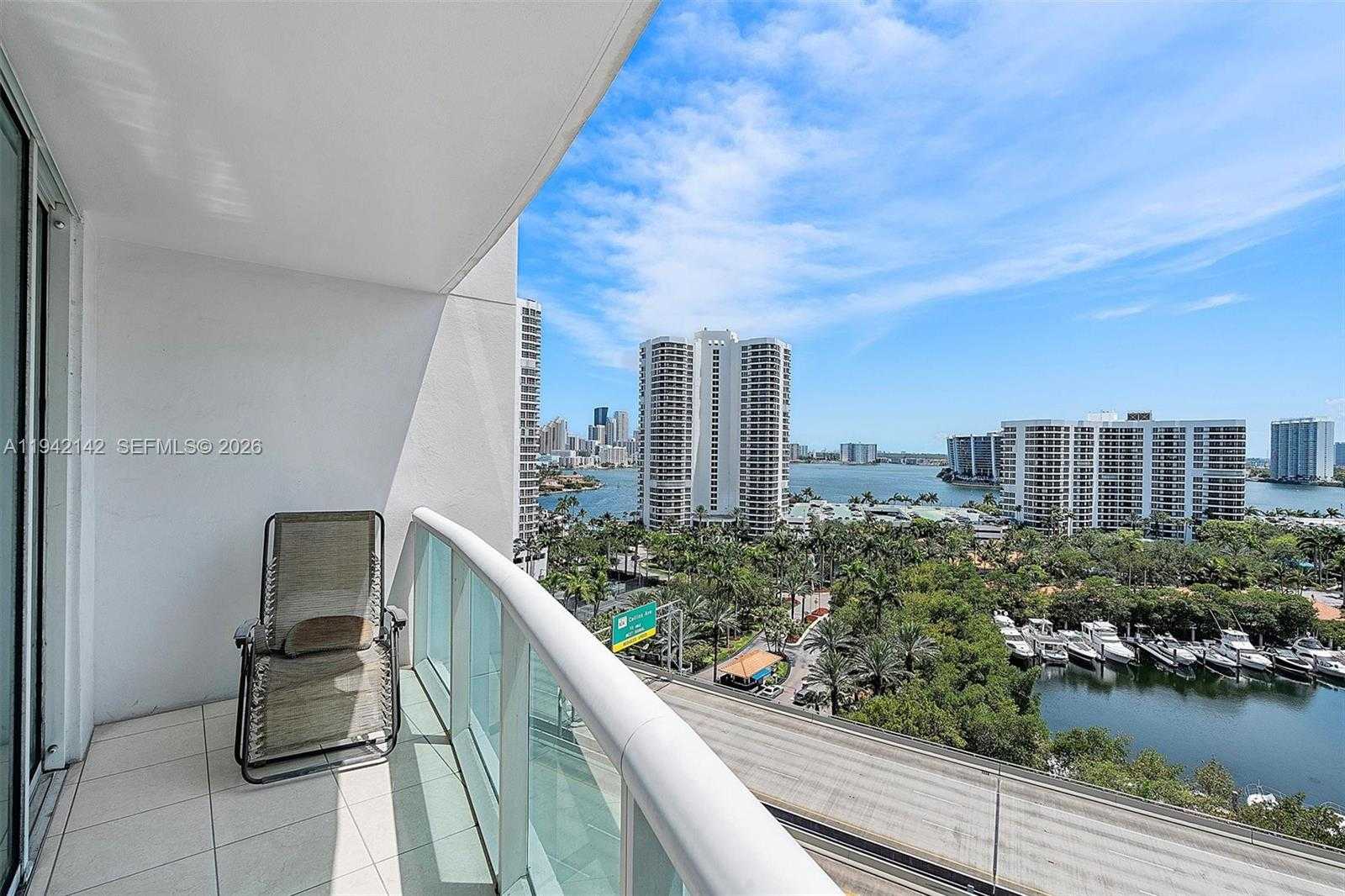 Small Image of 19400 TURNBERRY WAY #1131, Aventura Number 5