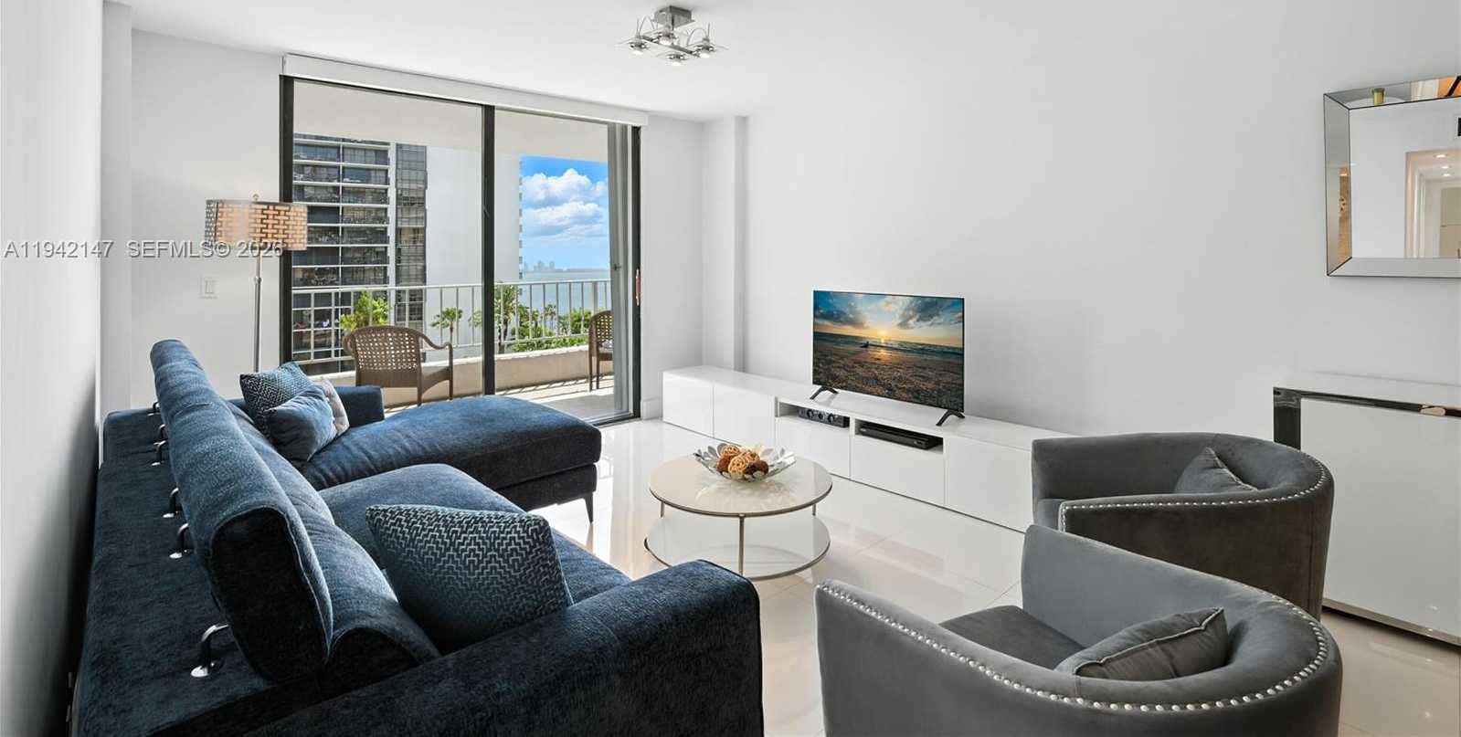 Small Image of 200 SOUTH EAST 15TH RD #9I, Miami Number 7