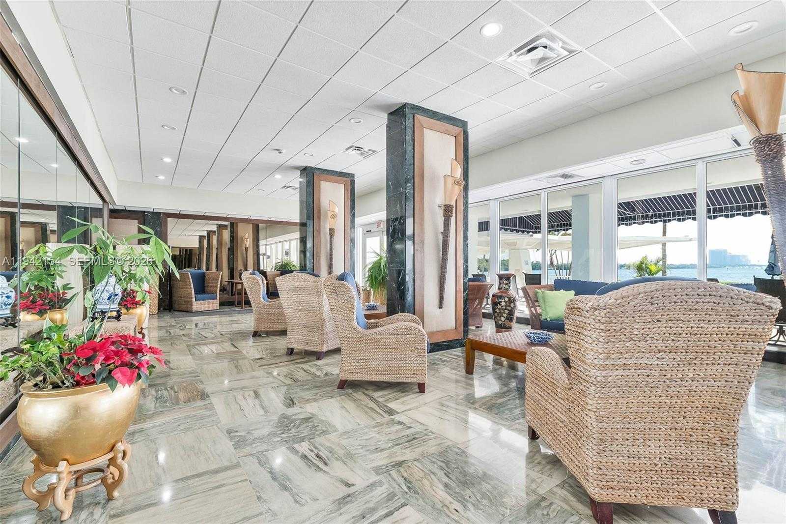 Small Image of 500 BAYVIEW DR #617, Sunny Isles Beach Number 9