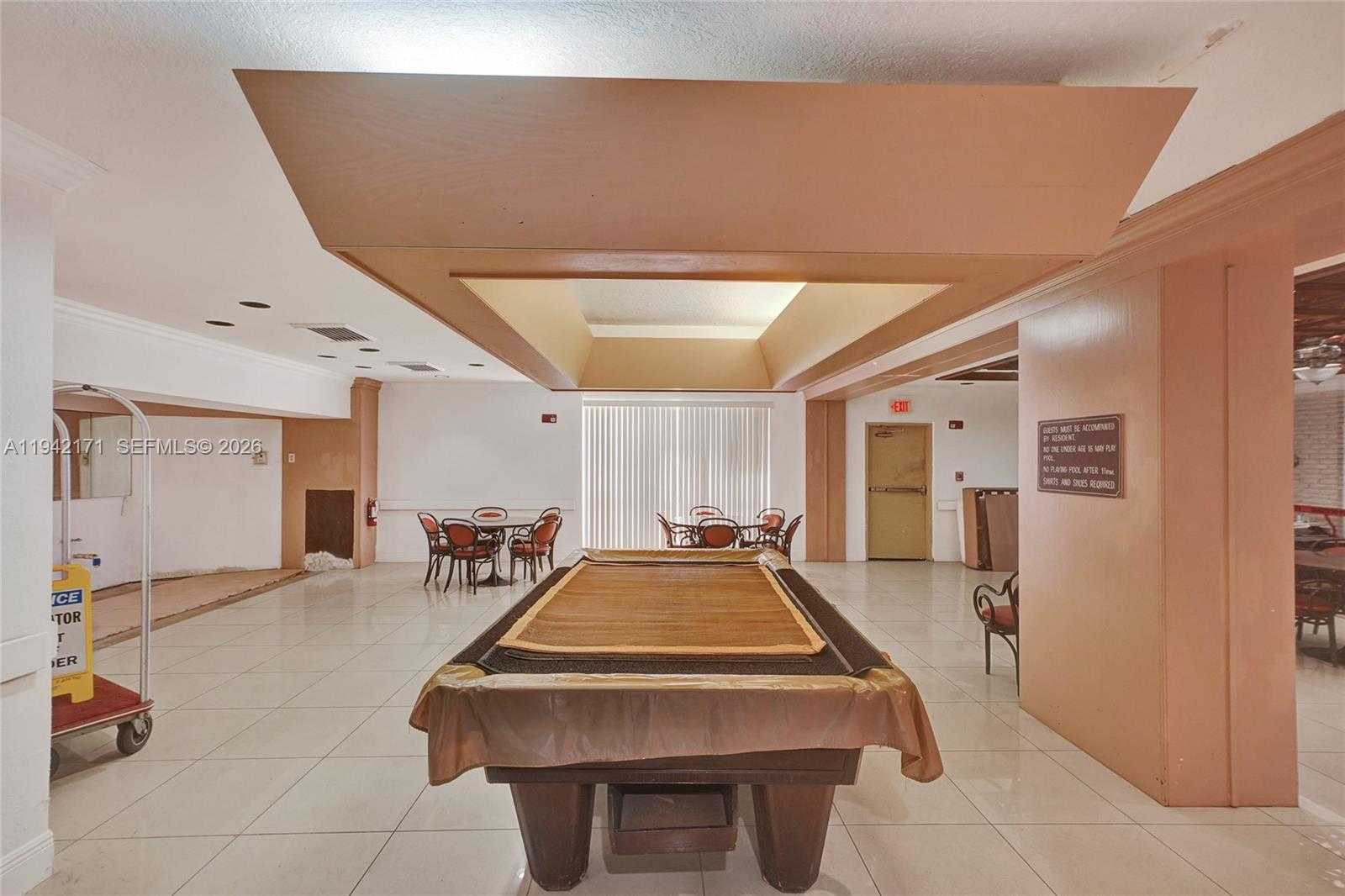 Small Image of 1300 NORTH EAST MIAMI GARDENS DR #320E, Miami Number 21