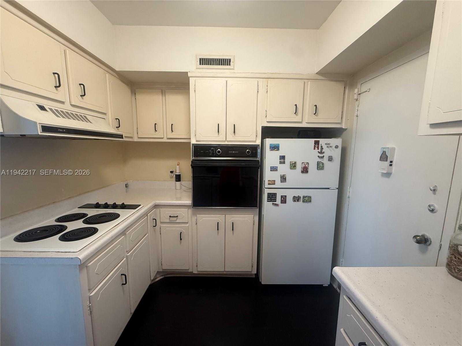 Small Image of 3505 SOUTH OCEAN DR #310, Hollywood Number 17