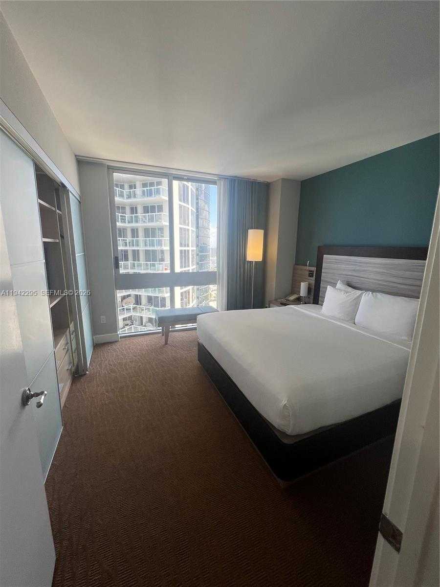 Small Image of 18683 COLLINS AVE #2510, Sunny Isles Beach Number 23