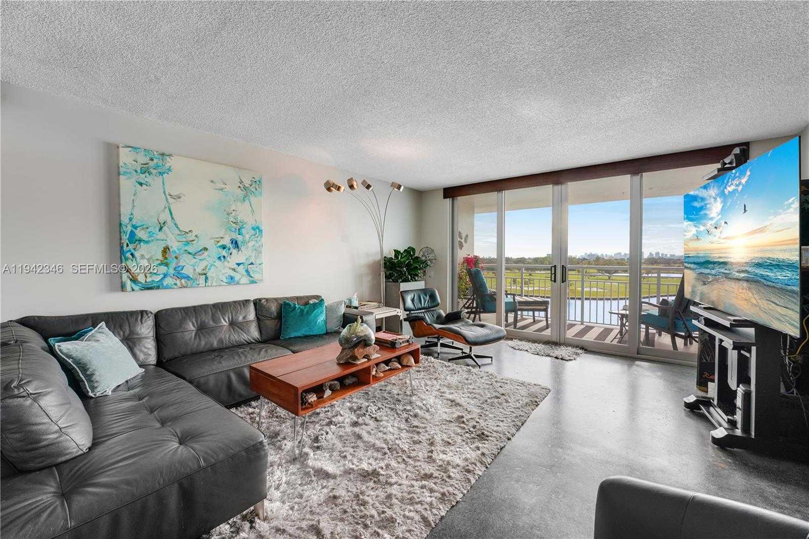 Small Image of 9250 WEST BAY HARBOR DR #PH-C, Bay Harbor Islands Number 4