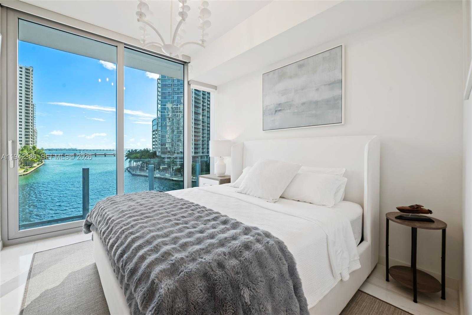 Small Image of 300 SOUTH BISCAYNE BLVD WAY #403, Miami Number 23