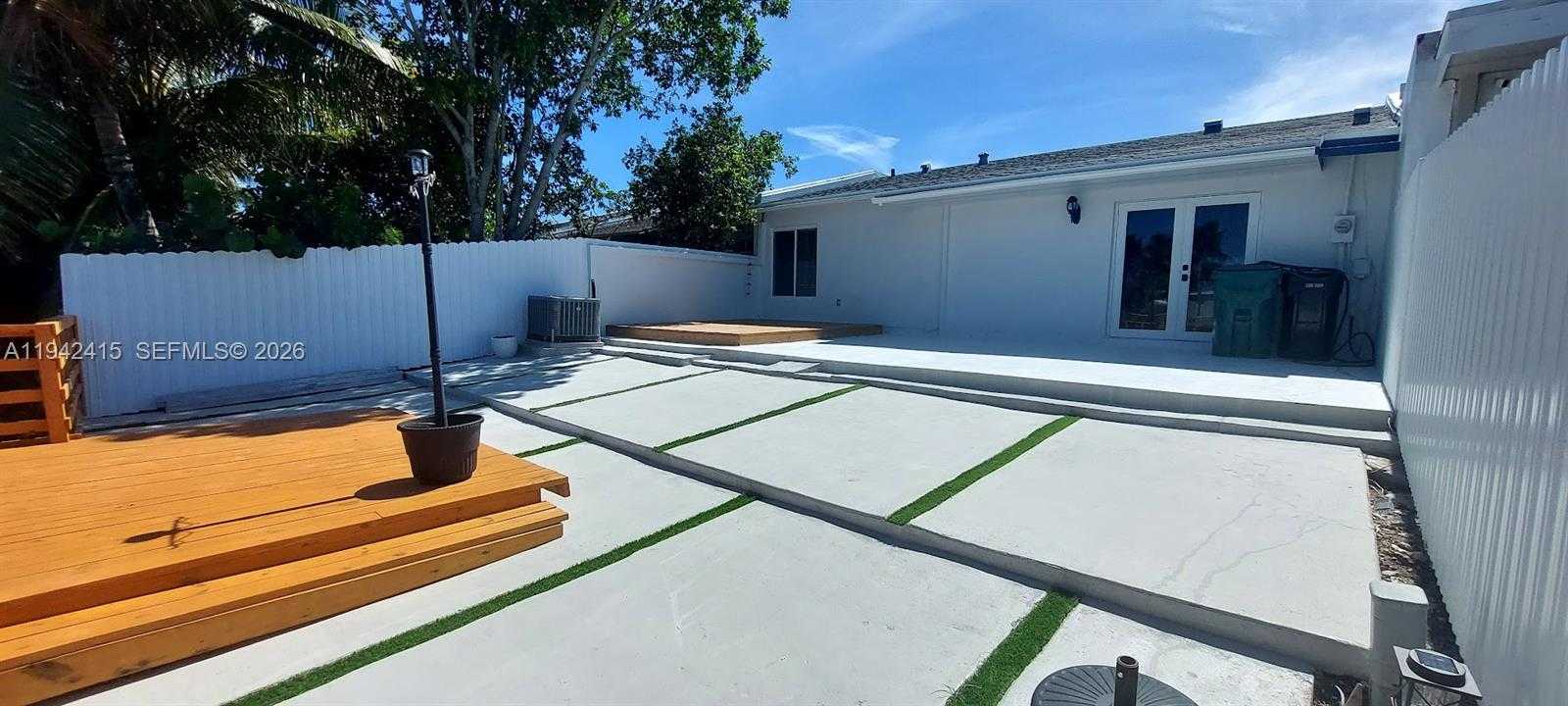 Small Image of 4821 SOUTH WEST 129TH AVE, Miami Number 12