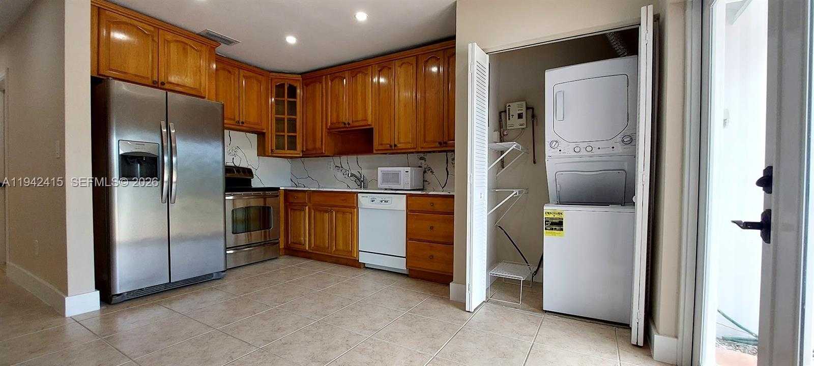 Small Image of 4821 SOUTH WEST 129TH AVE, Miami Number 4