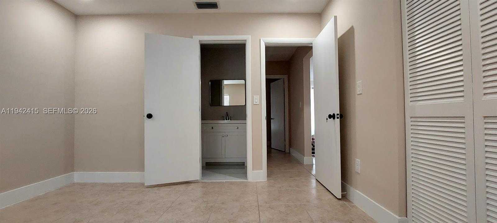 Small Image of 4821 SOUTH WEST 129TH AVE, Miami Number 8