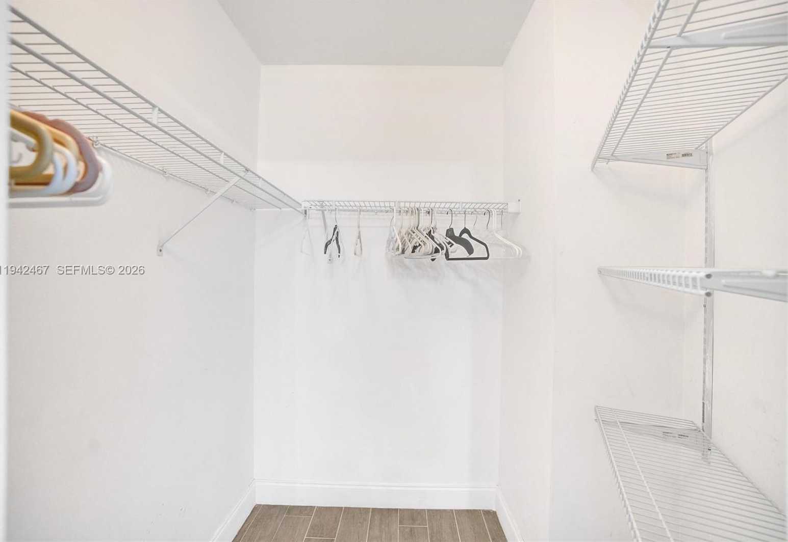 Small Image of 1000 EAST ISLAND BLVD #503, Aventura Number 35