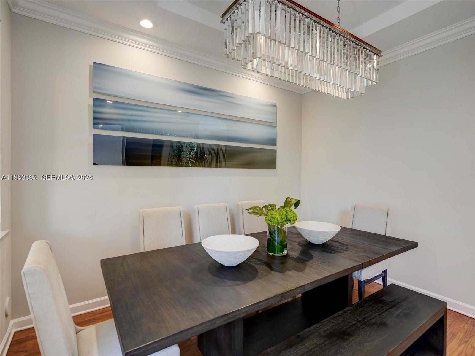 Small Image of 963 SOUTH HARBOR VW S, Hollywood Number 20