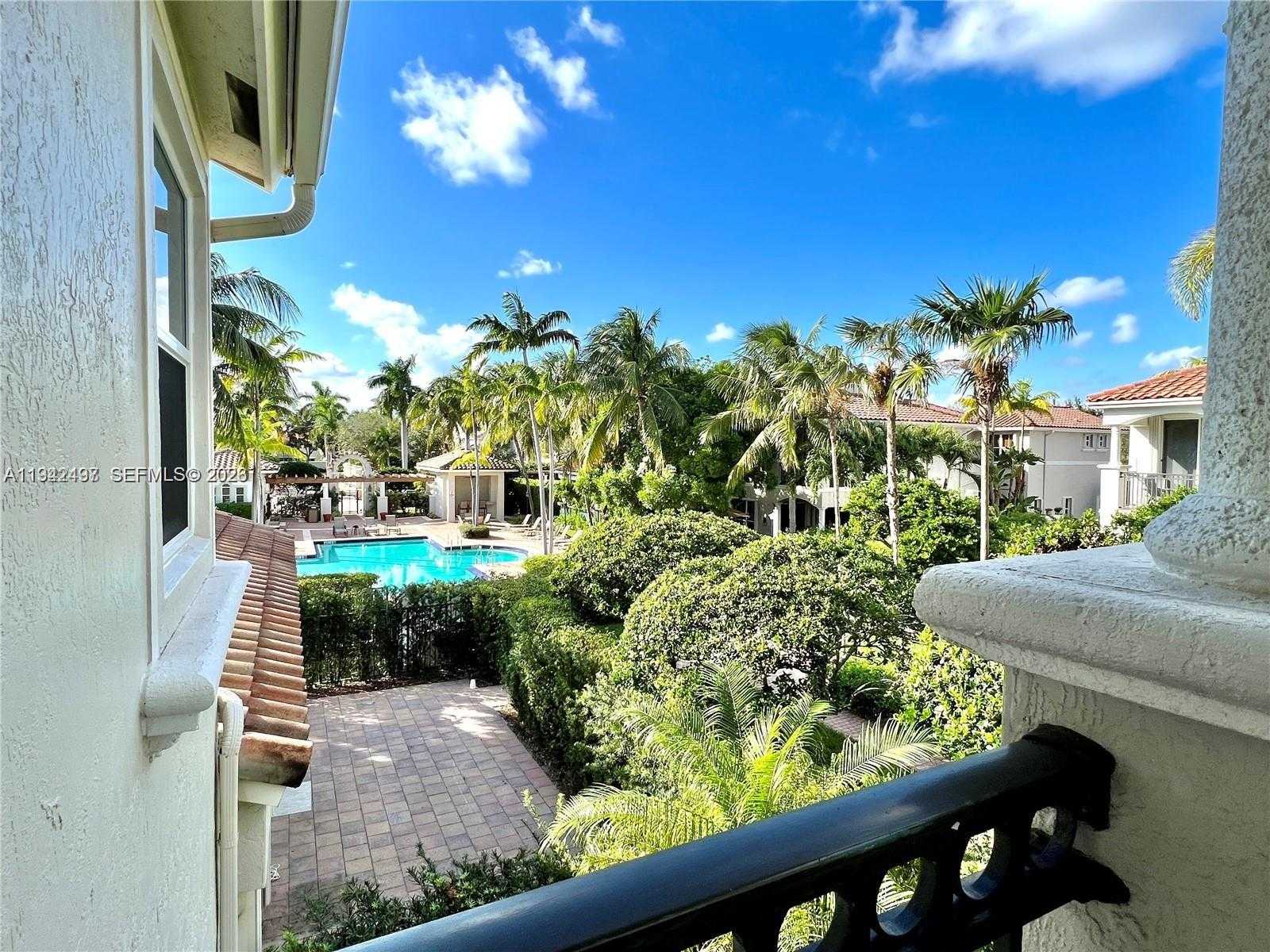 Small Image of 963 SOUTH HARBOR VW S, Hollywood Number 47