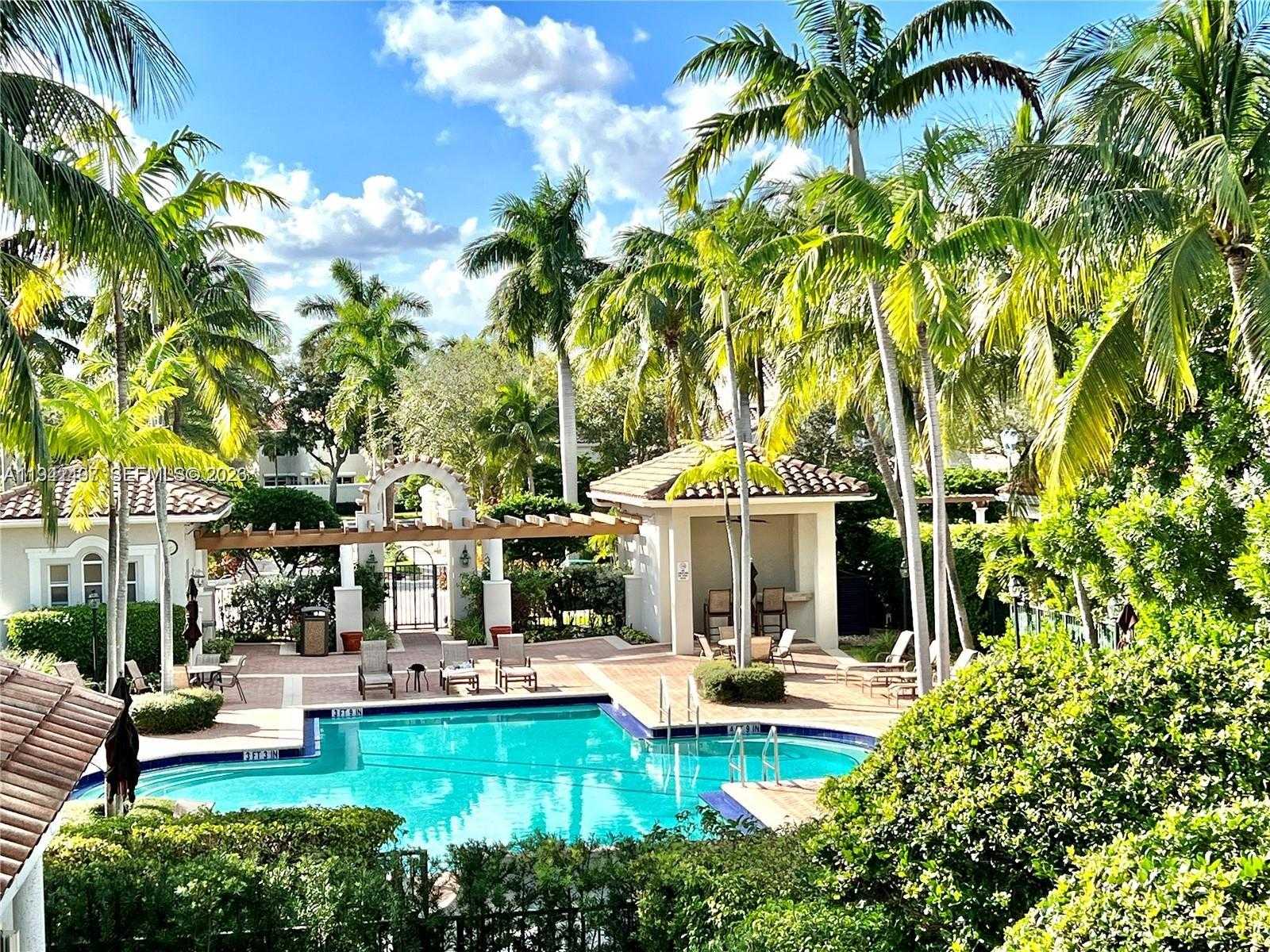 Small Image of 963 SOUTH HARBOR VW S, Hollywood Number 48