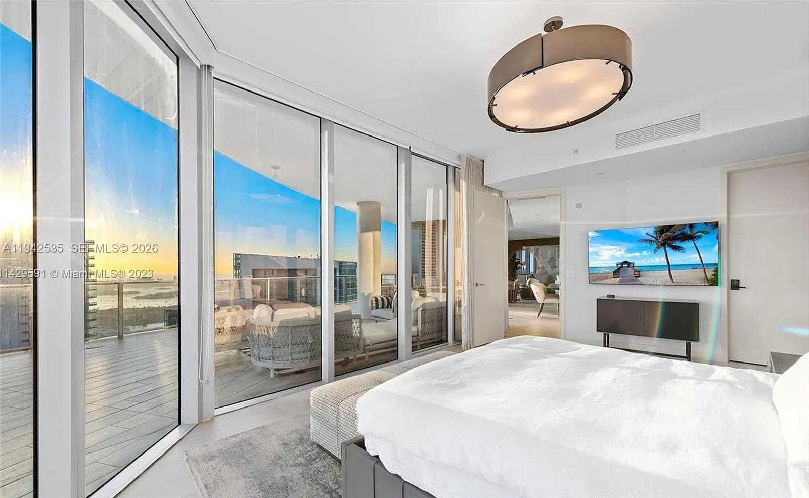 Small Image of 851 NORTH EAST 1ST AVE #5201, Miami Number 19