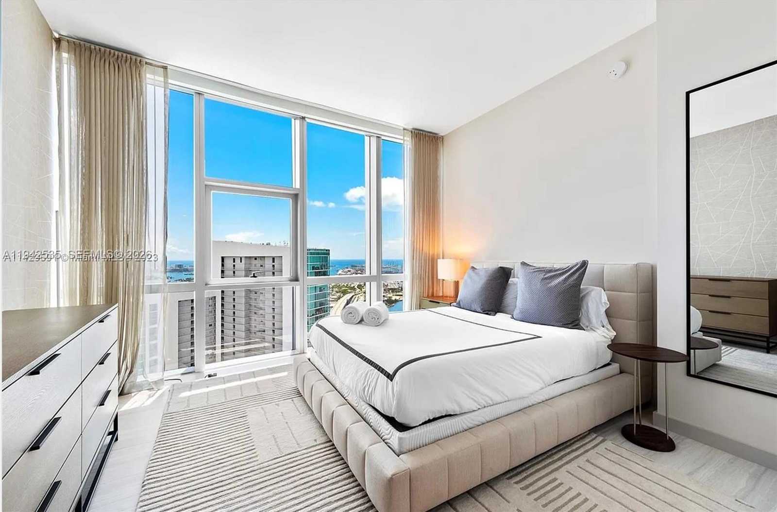 Small Image of 851 NORTH EAST 1ST AVE #5201, Miami Number 22