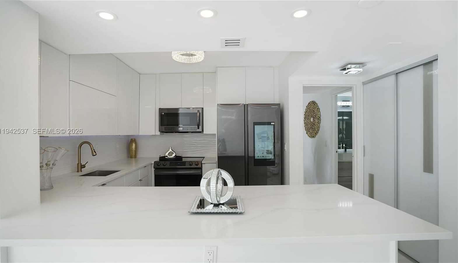 Small Image of 2017 SOUTH OCEAN DR #1206, Hallandale Beach Number 16