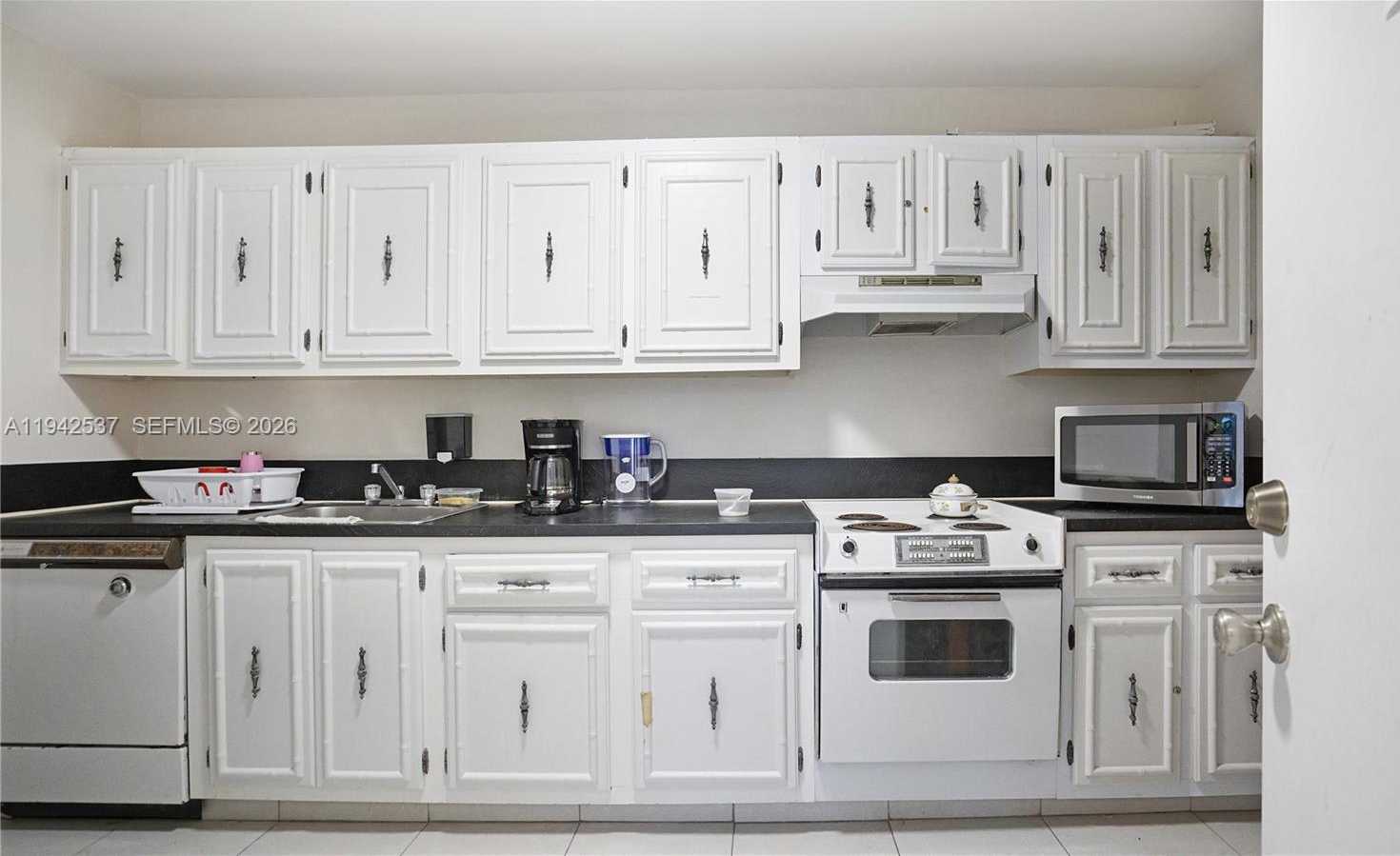 Small Image of 2017 SOUTH OCEAN DR #1206, Hallandale Beach Number 64