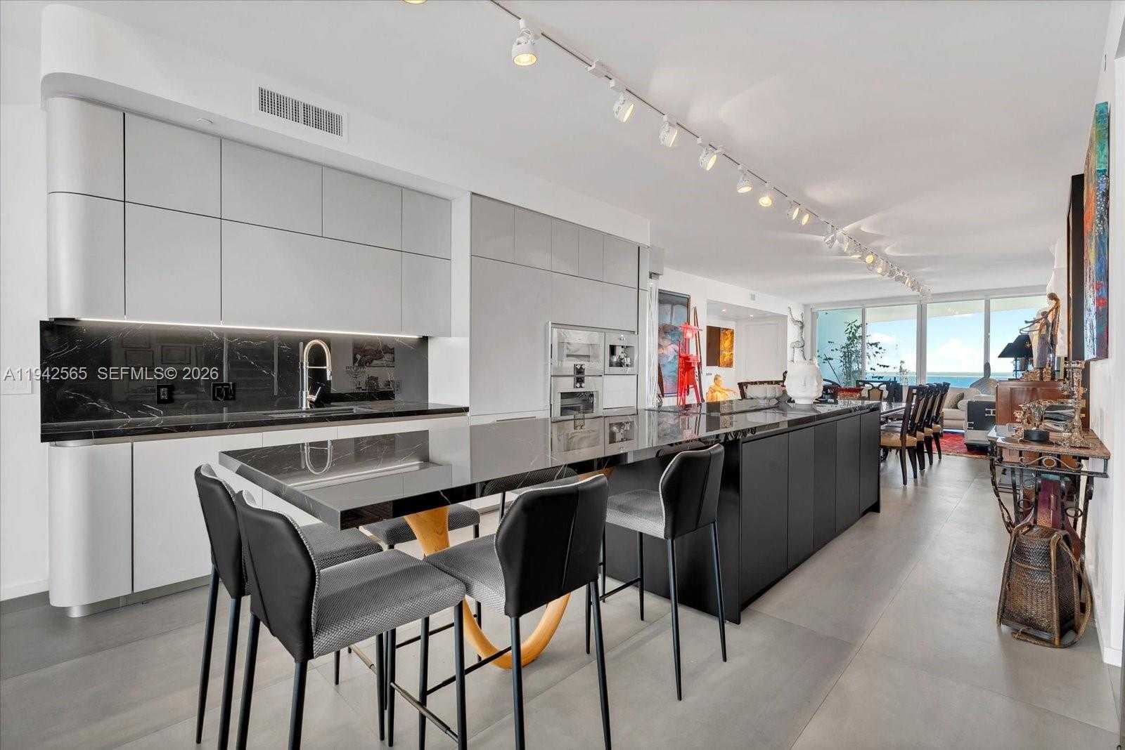 Small Image of 16901 COLLINS AVE #3803, Sunny Isles Beach Number 14