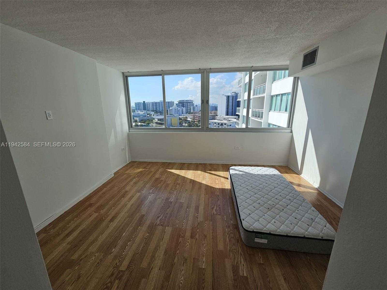Small Image of 7135 COLLINS AVE #1011, Miami Beach Number 7