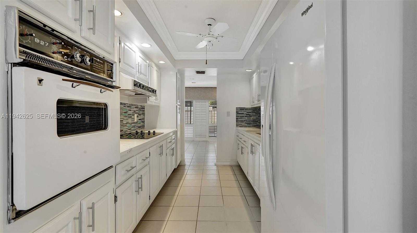 Small Image of 205 DUNWOODY LN #17-85, Hollywood Number 13