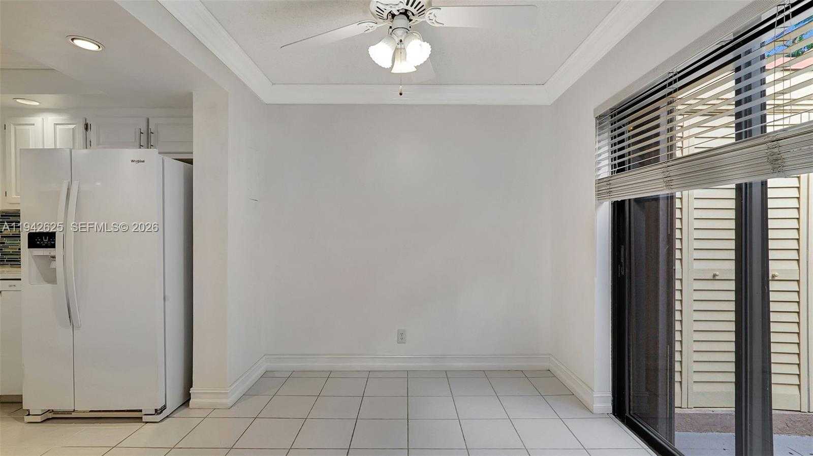 Small Image of 205 DUNWOODY LN #17-85, Hollywood Number 8