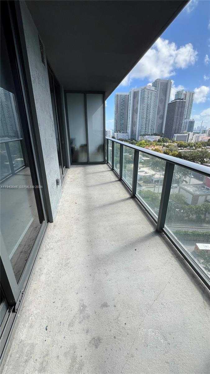 Small Image of 121 NORTH EAST 34TH ST #1103, Miami Number 10