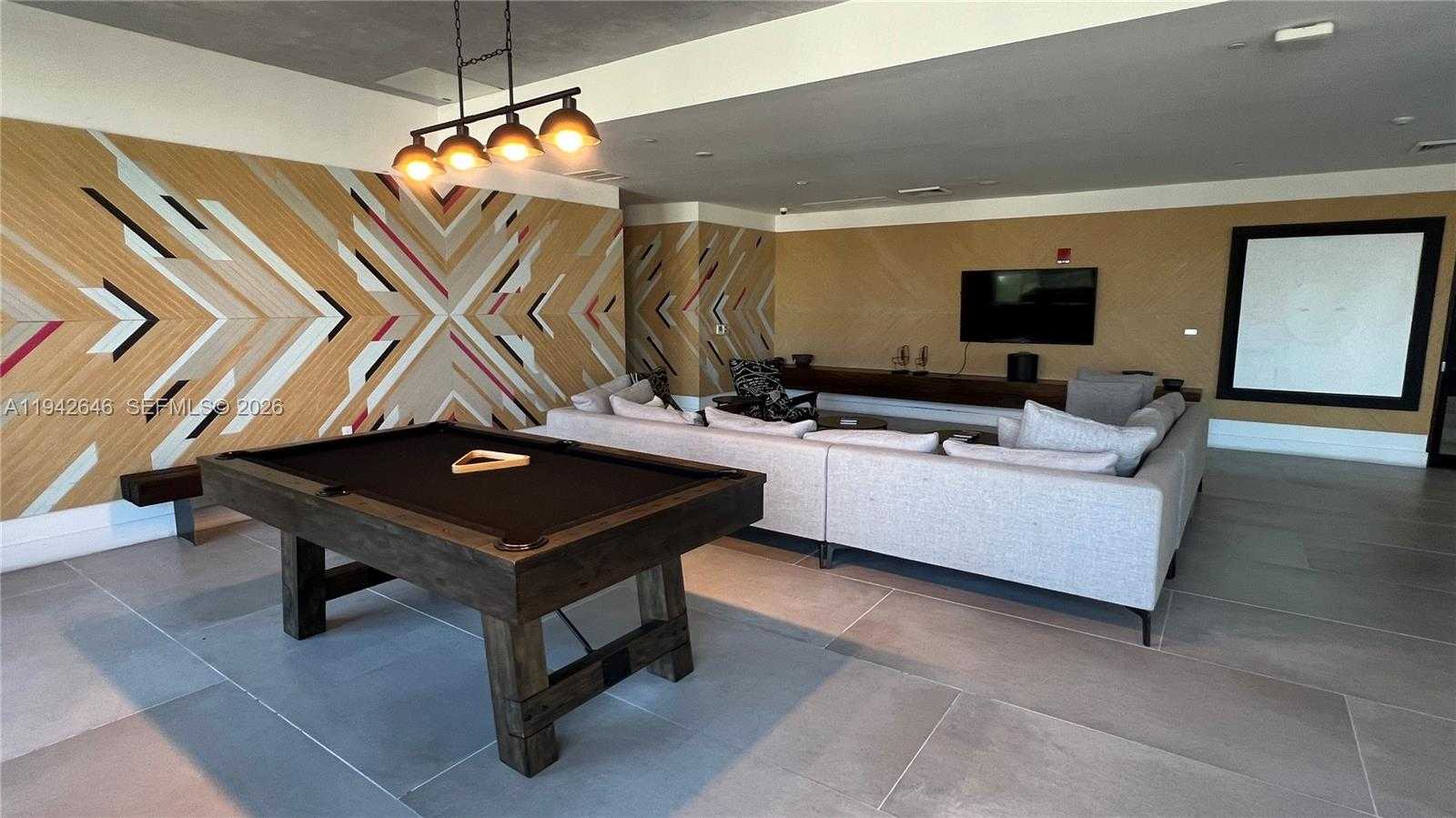 Small Image of 121 NORTH EAST 34TH ST #1103, Miami Number 22