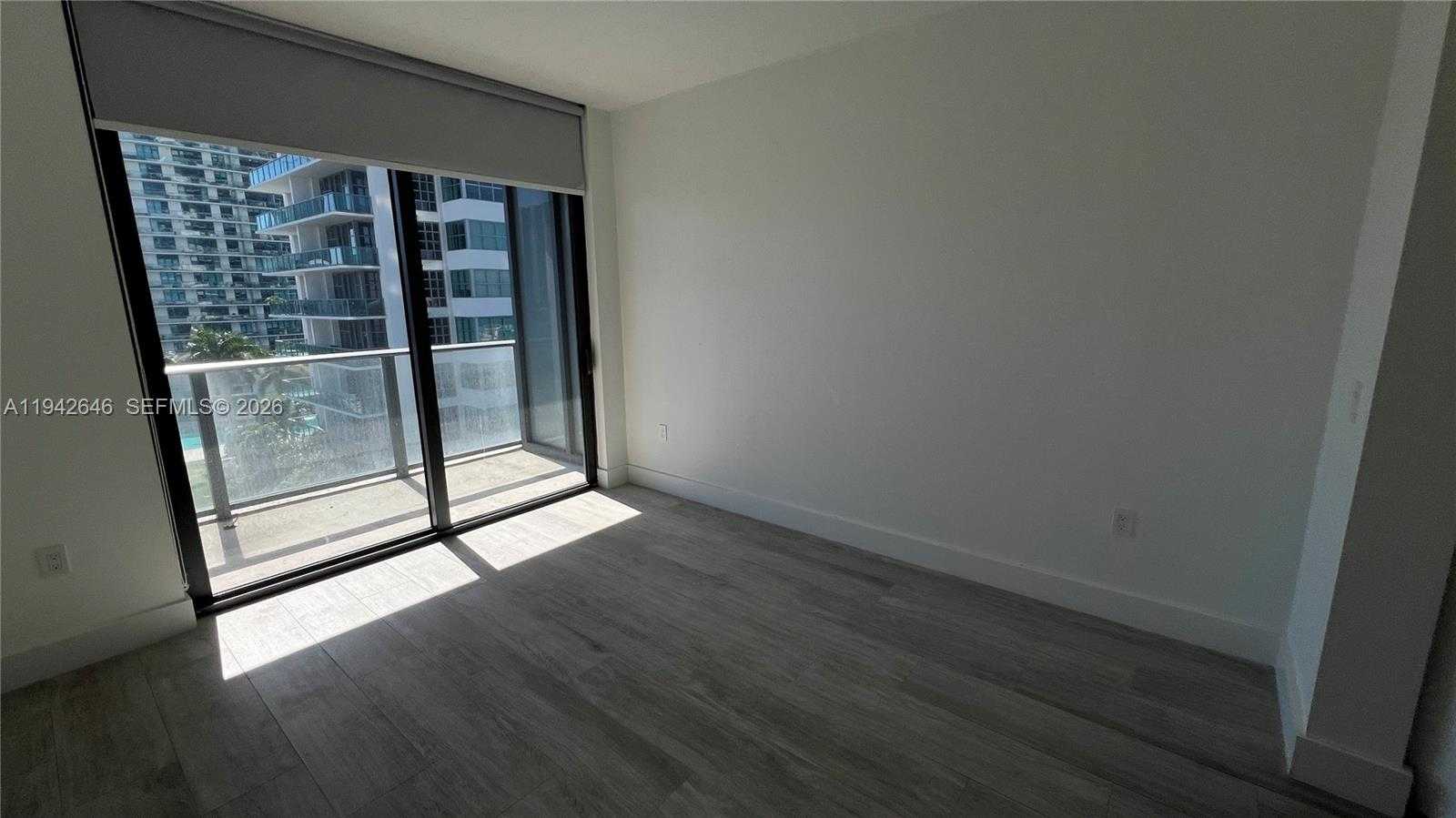 Small Image of 121 NORTH EAST 34TH ST #1103, Miami Number 9