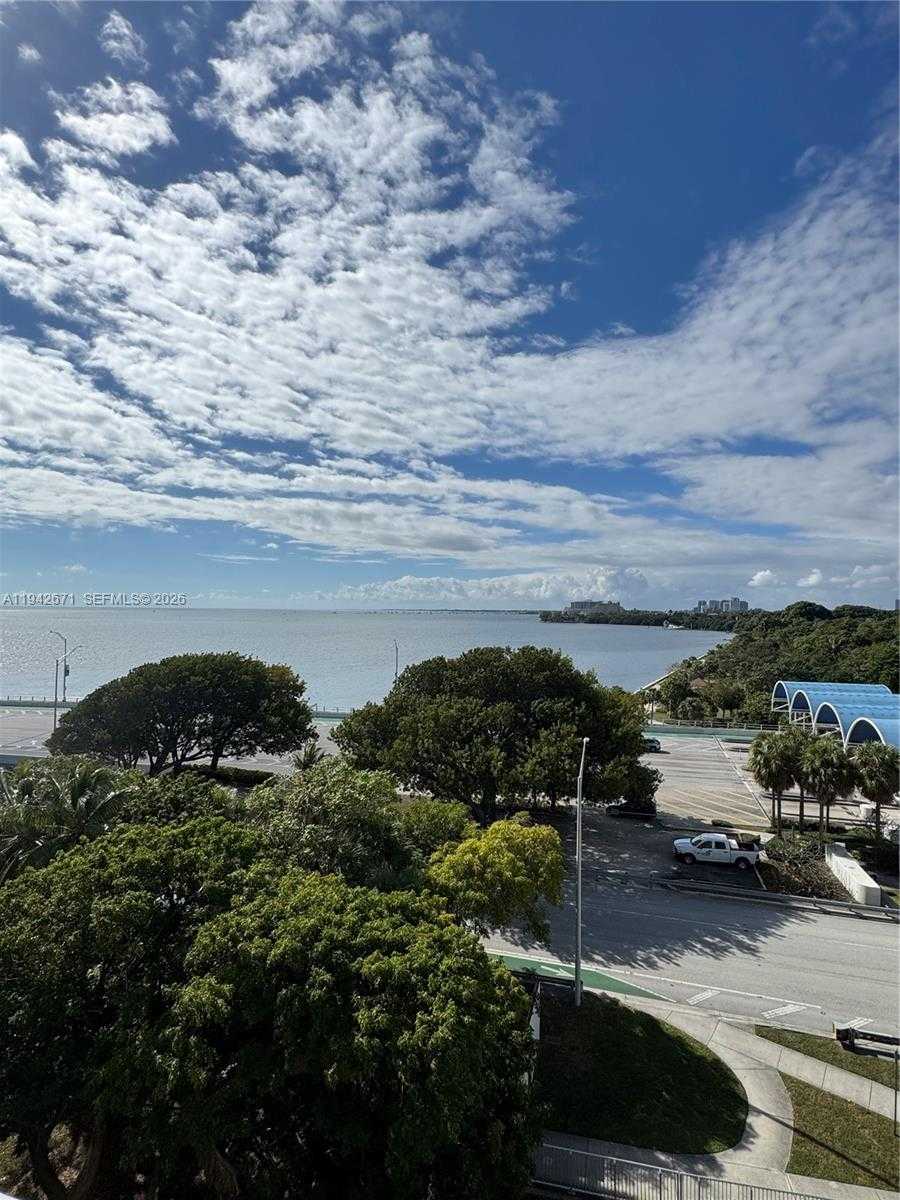 Small Image of 150 SOUTH EAST 25TH RD #8L, Miami Number 3