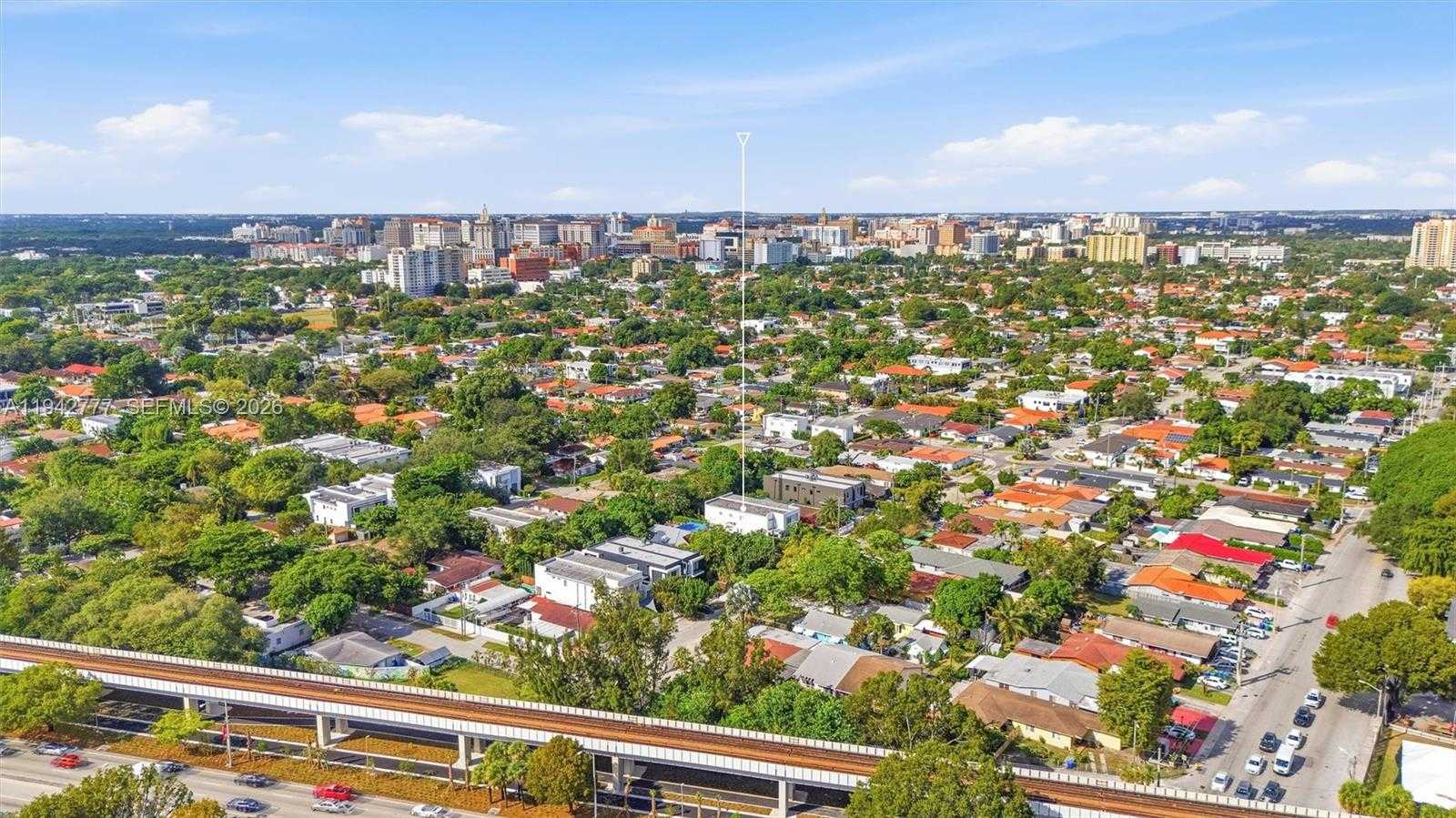 Small Image of 2852 SOUTH WEST 32ND CT #2852, Miami Number 47