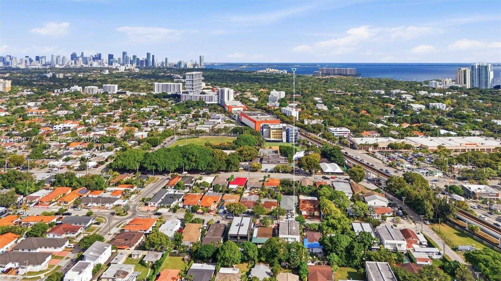 Small Image of 2852 SOUTH WEST 32ND CT #2852, Miami Number 49