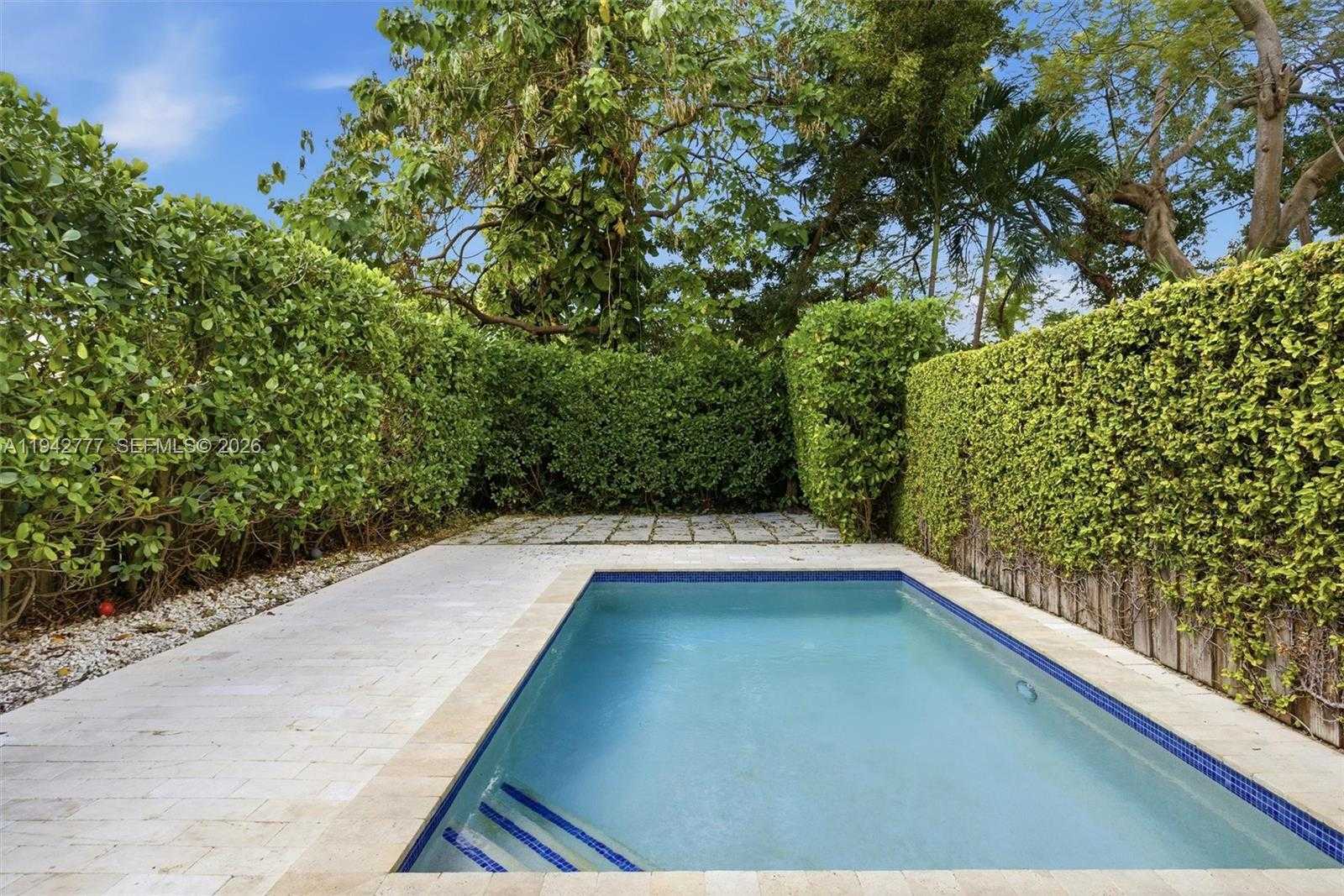 Small Image of 2852 SOUTH WEST 32ND CT #2852, Miami Number 9