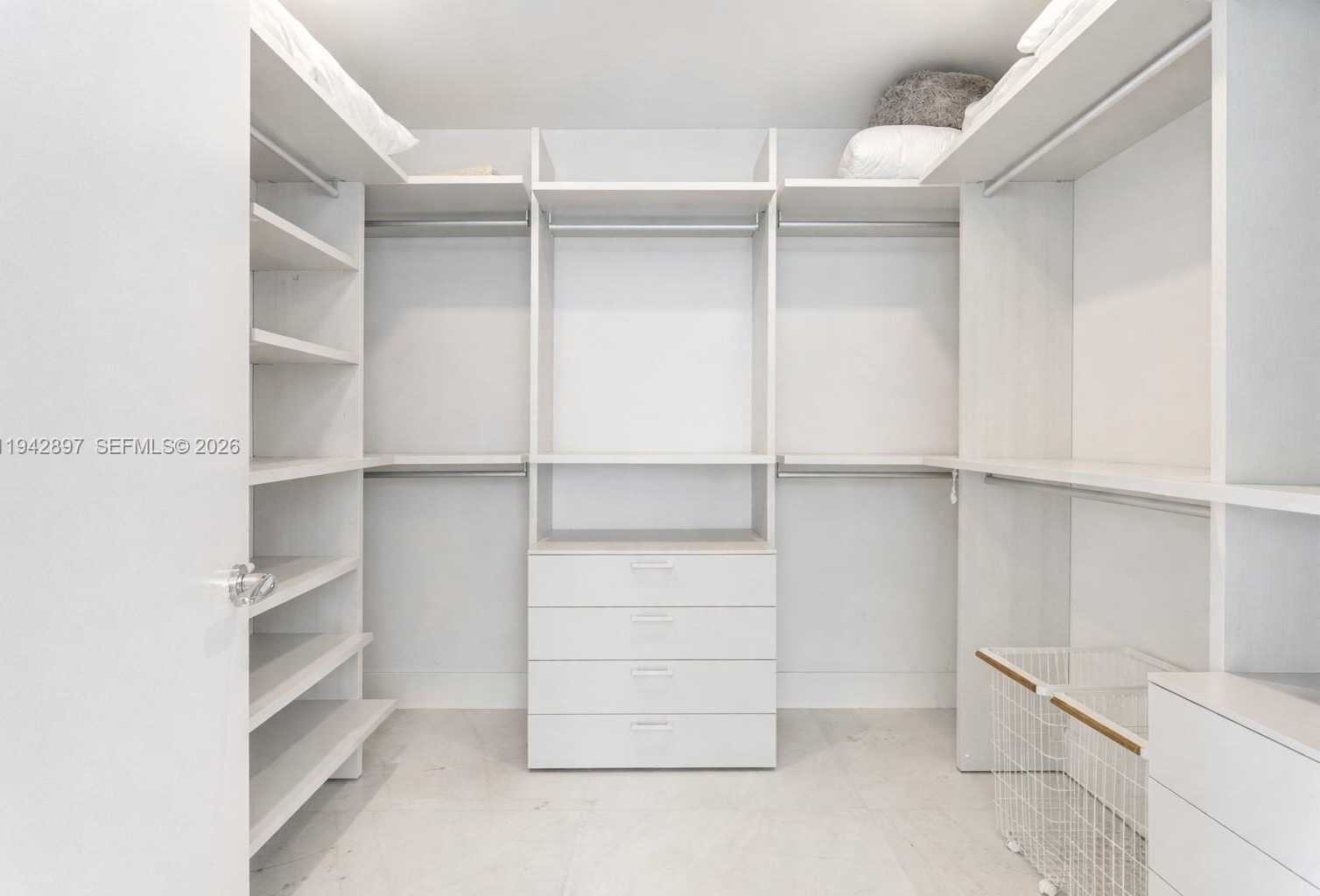 Small Image of 16901 COLLINS AVE #1605, Sunny Isles Beach Number 18