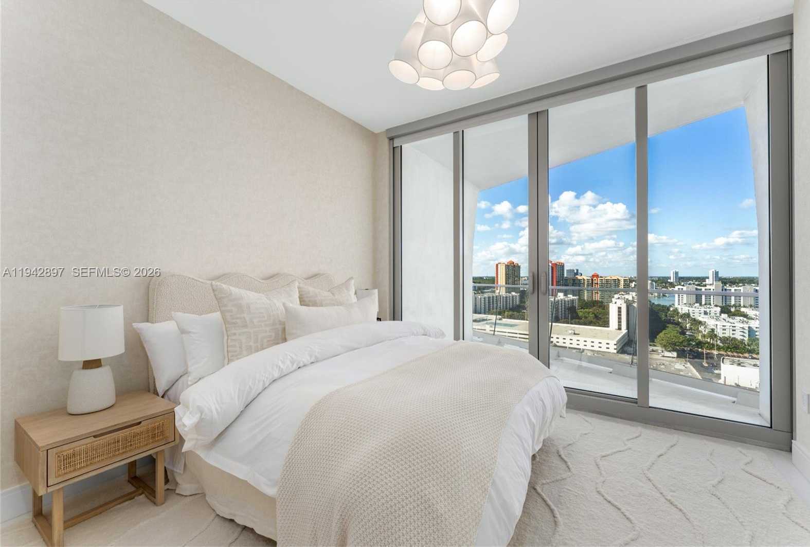 Small Image of 16901 COLLINS AVE #1605, Sunny Isles Beach Number 24