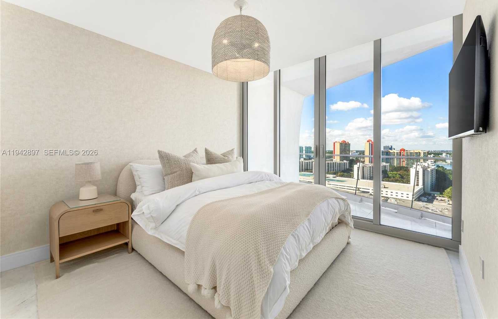 Small Image of 16901 COLLINS AVE #1605, Sunny Isles Beach Number 26