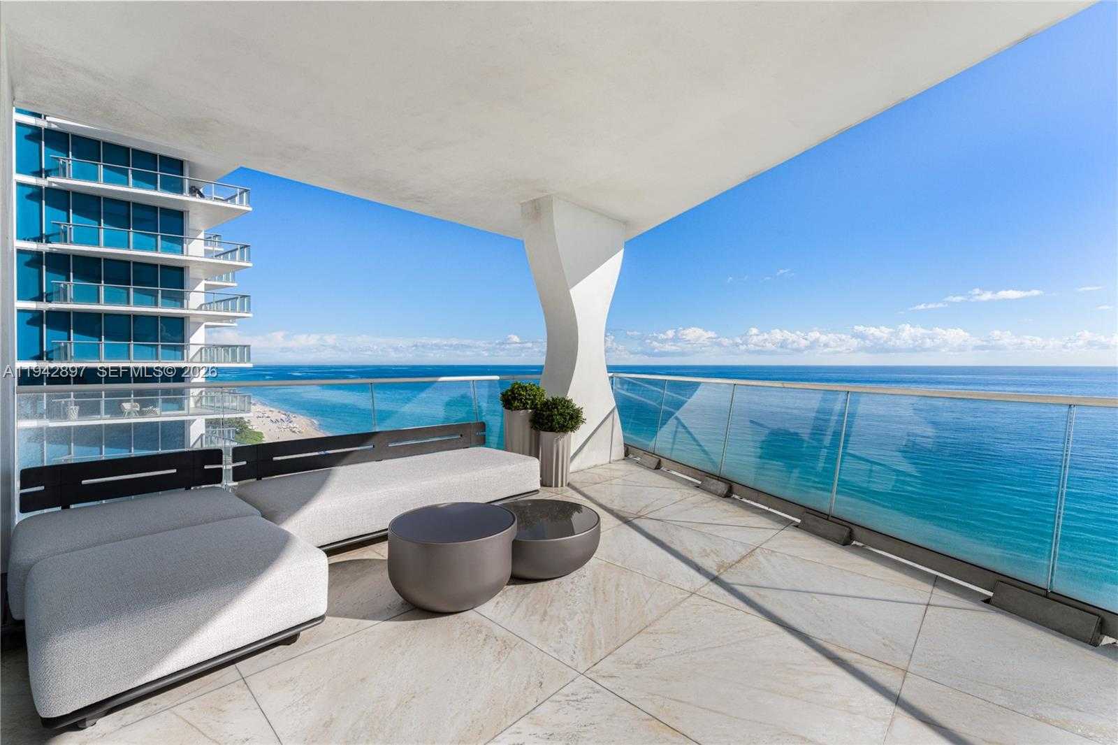 Small Image of 16901 COLLINS AVE #1605, Sunny Isles Beach Number 5