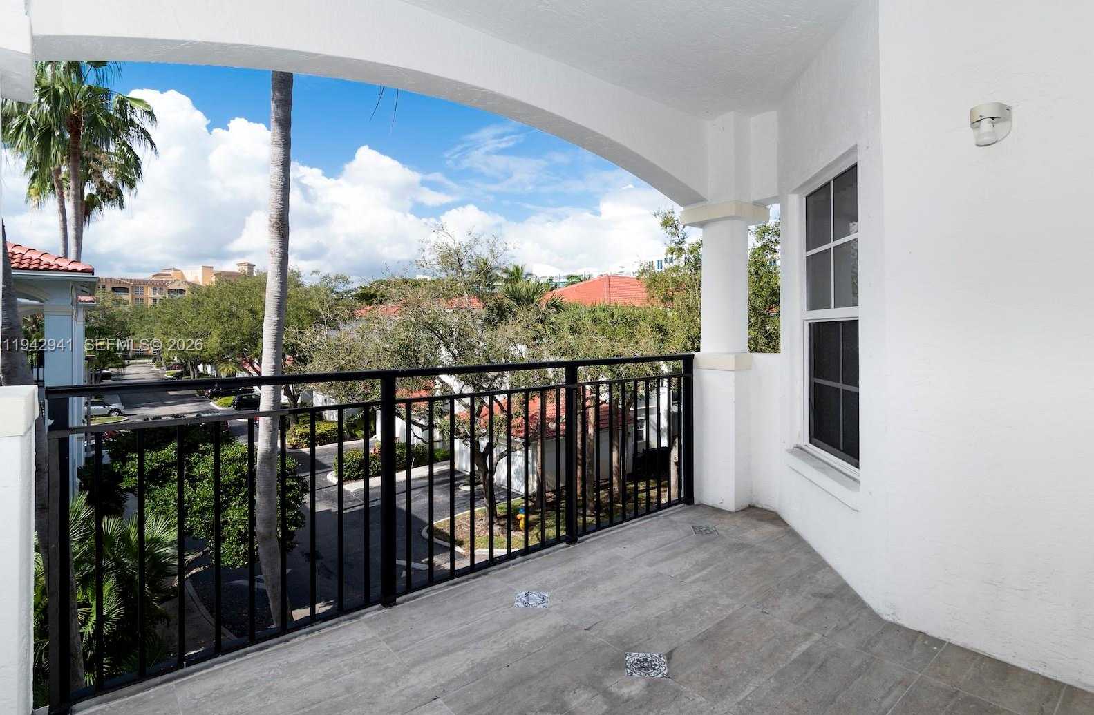 Small Image of 3215 NORTH EAST 184TH ST #14301, Aventura Number 33