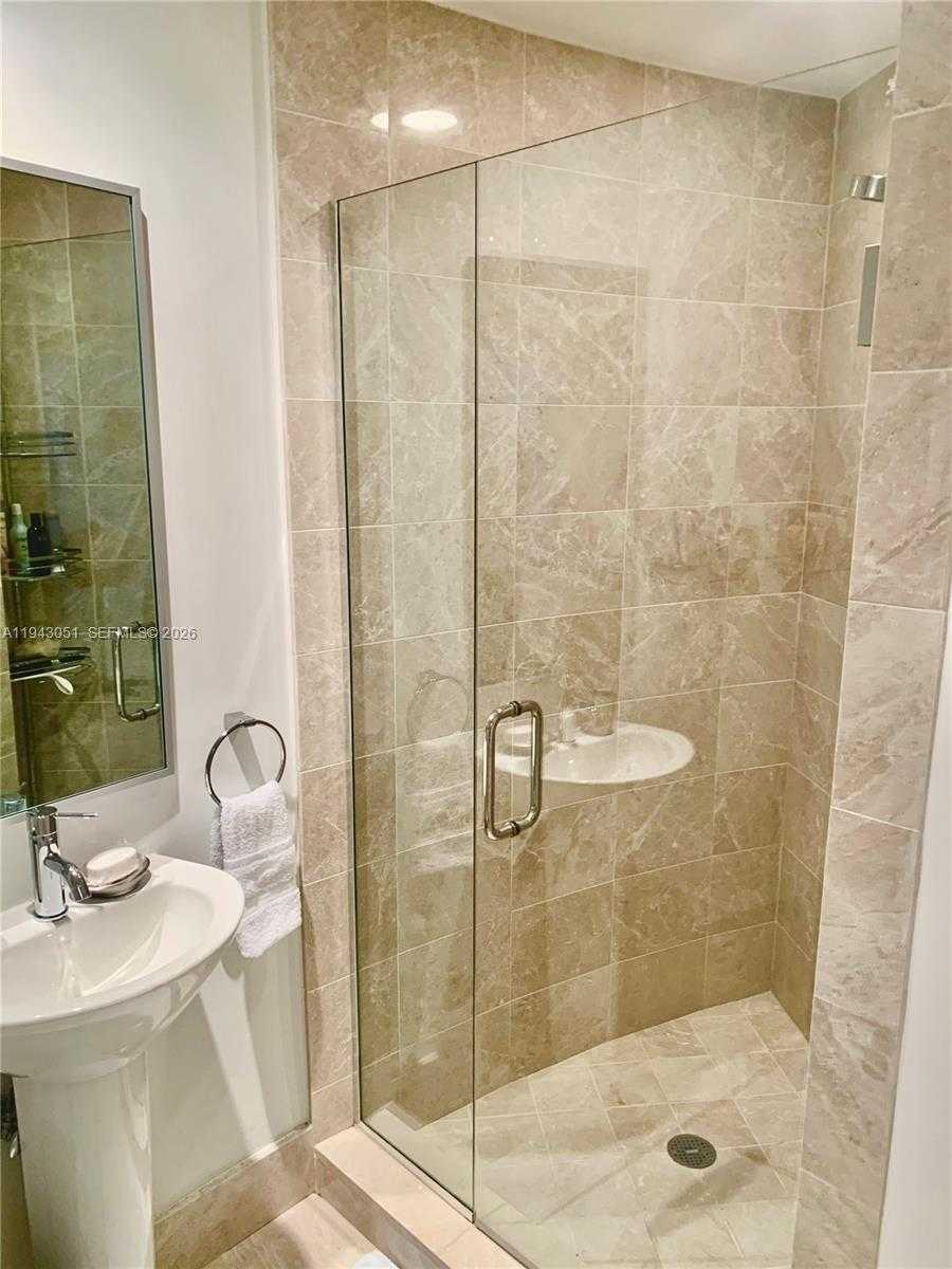 Small Image of 17001 COLLINS AVE #1407, Sunny Isles Beach Number 16