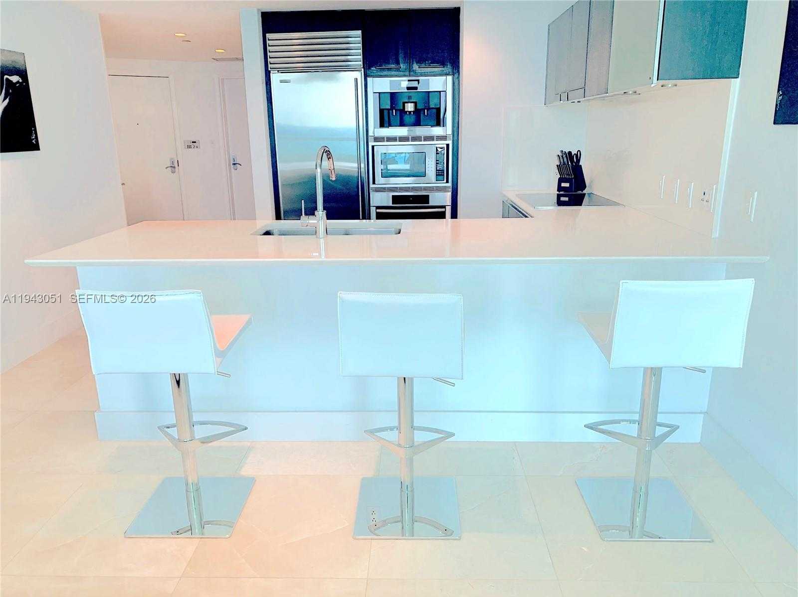 Small Image of 17001 COLLINS AVE #1407, Sunny Isles Beach Number 8