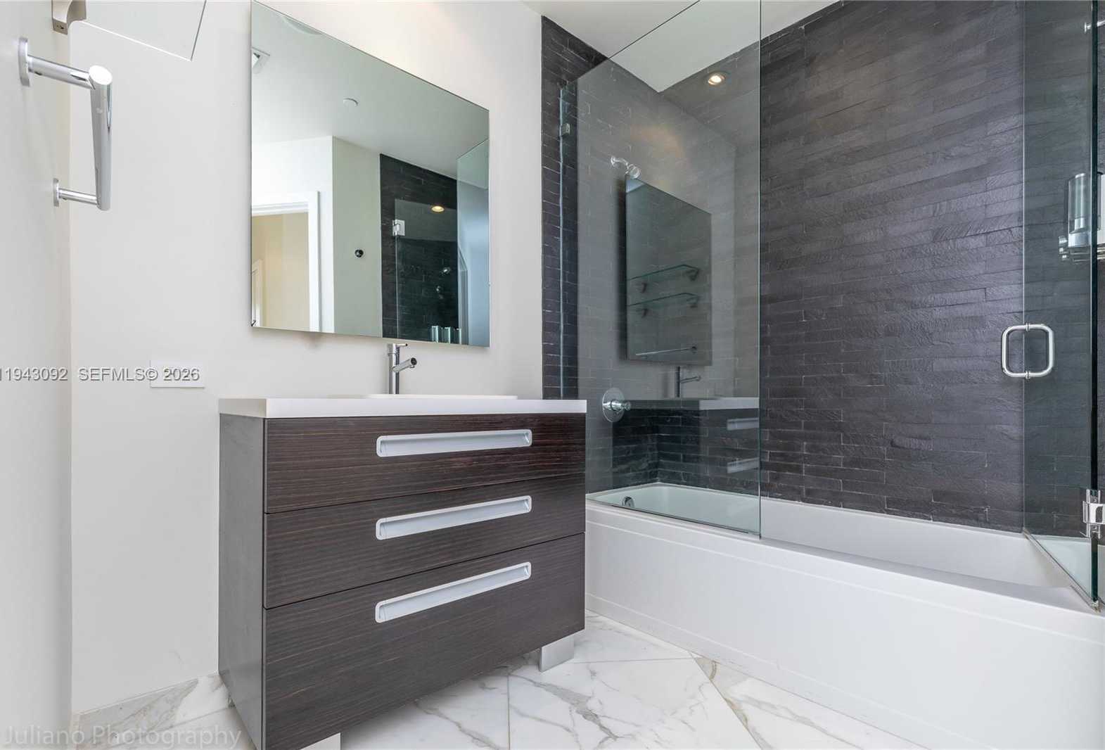 Small Image of 901 BRICKELL KEY BLVD #3407, Miami Number 19