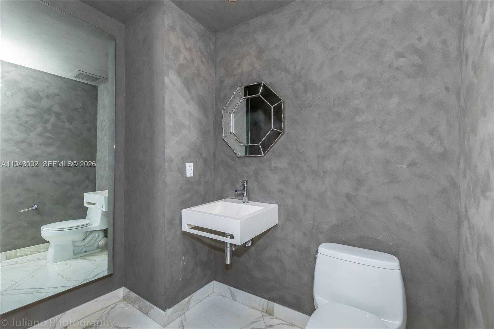 Small Image of 901 BRICKELL KEY BLVD #3407, Miami Number 20