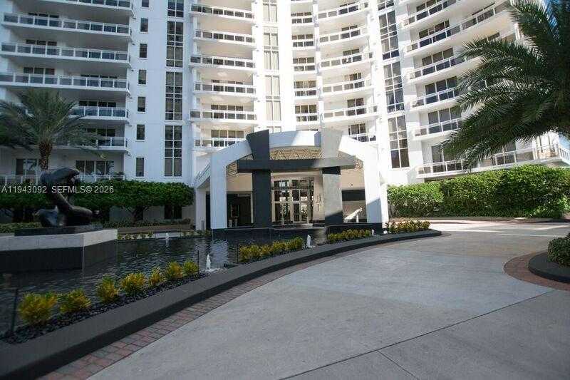 Small Image of 901 BRICKELL KEY BLVD #3407, Miami Number 38