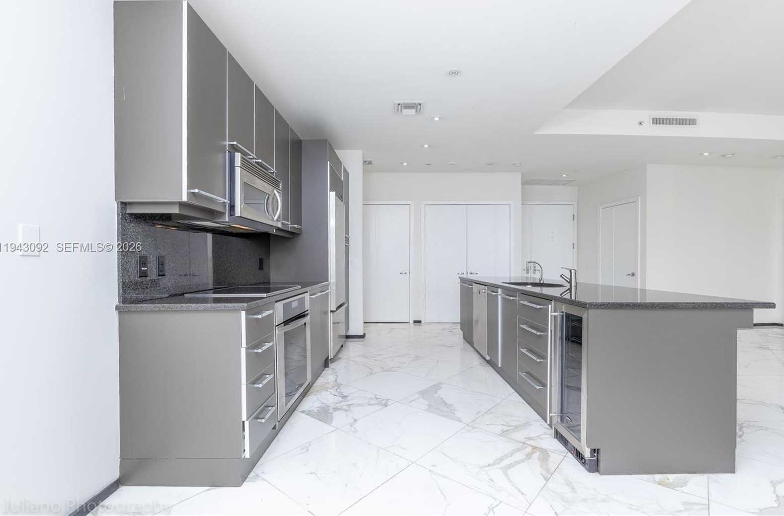 Small Image of 901 BRICKELL KEY BLVD #3407, Miami Number 6