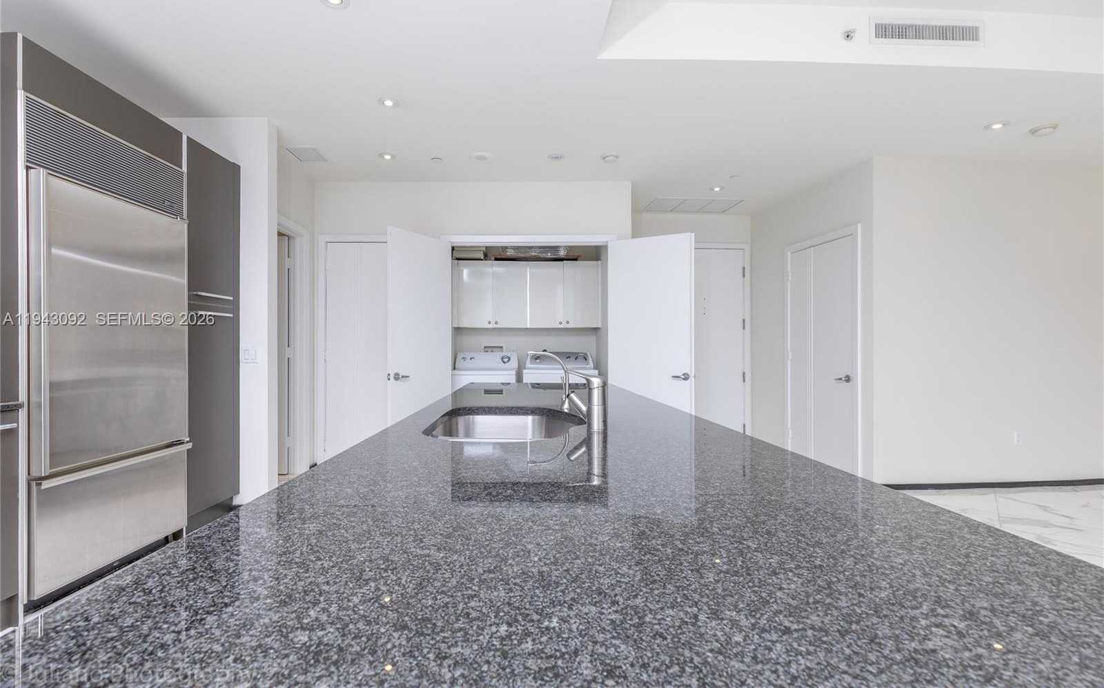 Small Image of 901 BRICKELL KEY BLVD #3407, Miami Number 7