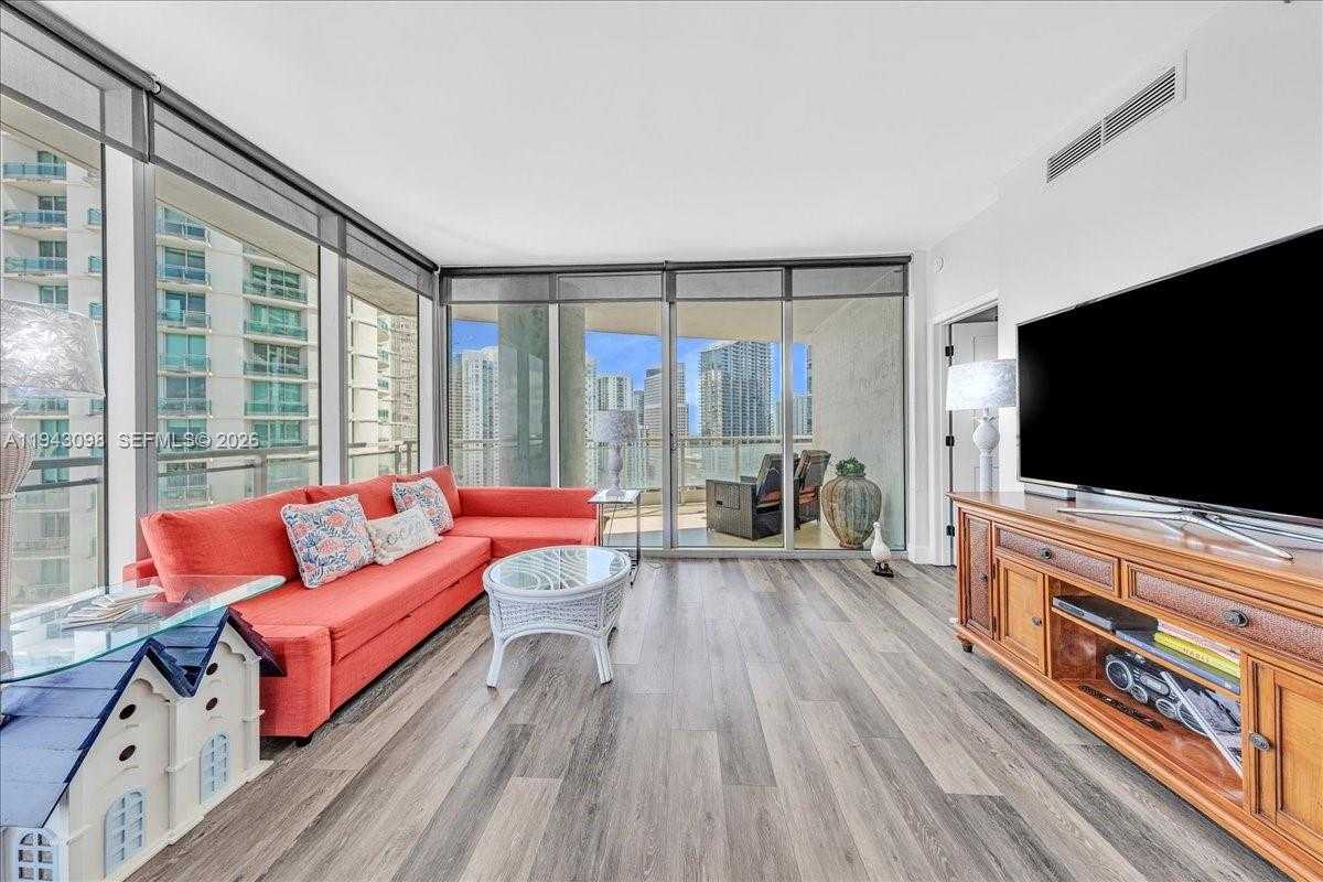 Small Image of 90 SOUTH WEST 3RD ST #2604, Miami Number 17