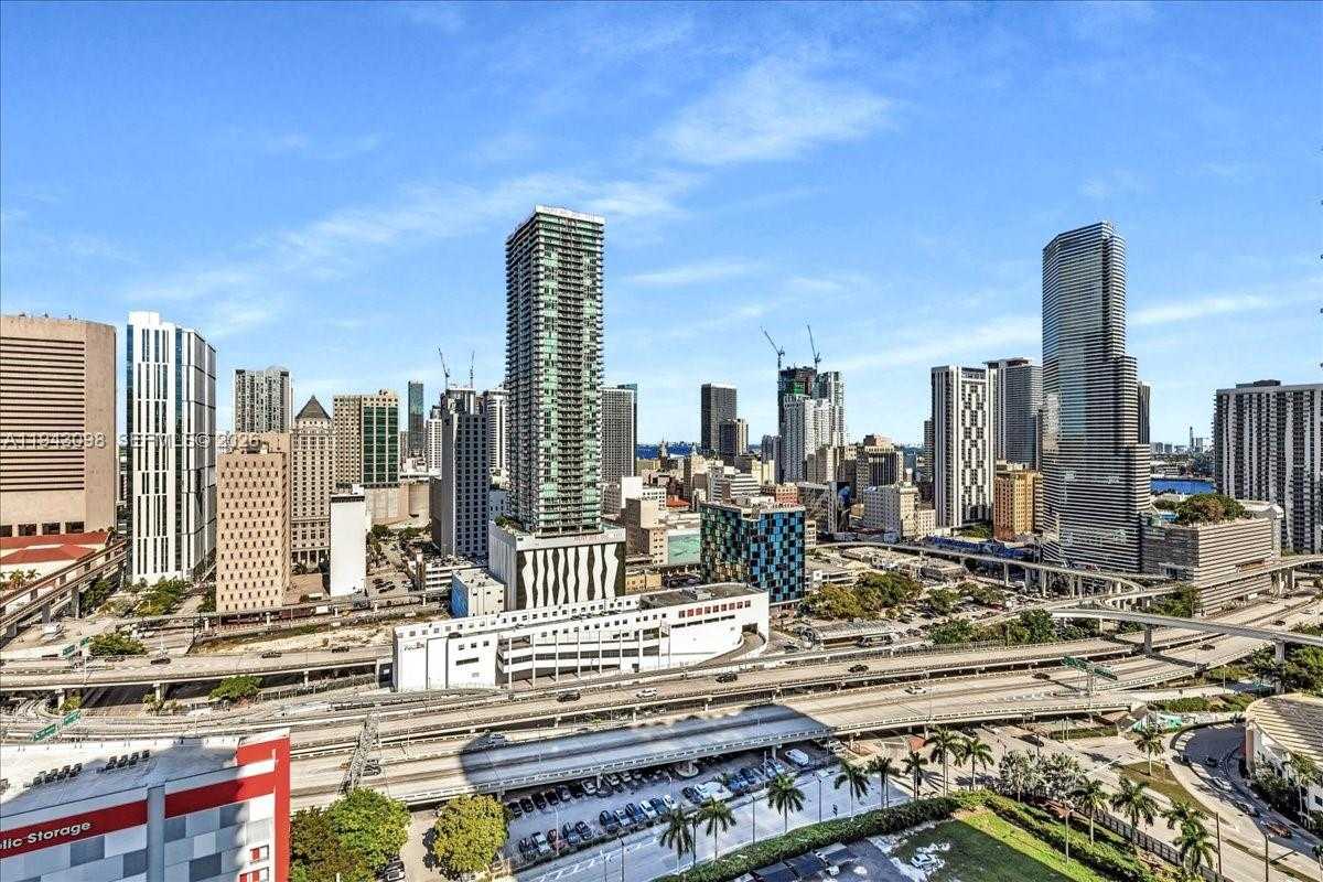 Small Image of 90 SOUTH WEST 3RD ST #2604, Miami Number 26