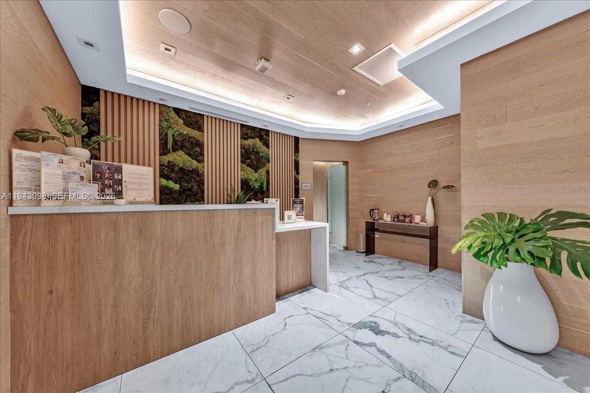 Small Image of 90 SOUTH WEST 3RD ST #2604, Miami Number 49