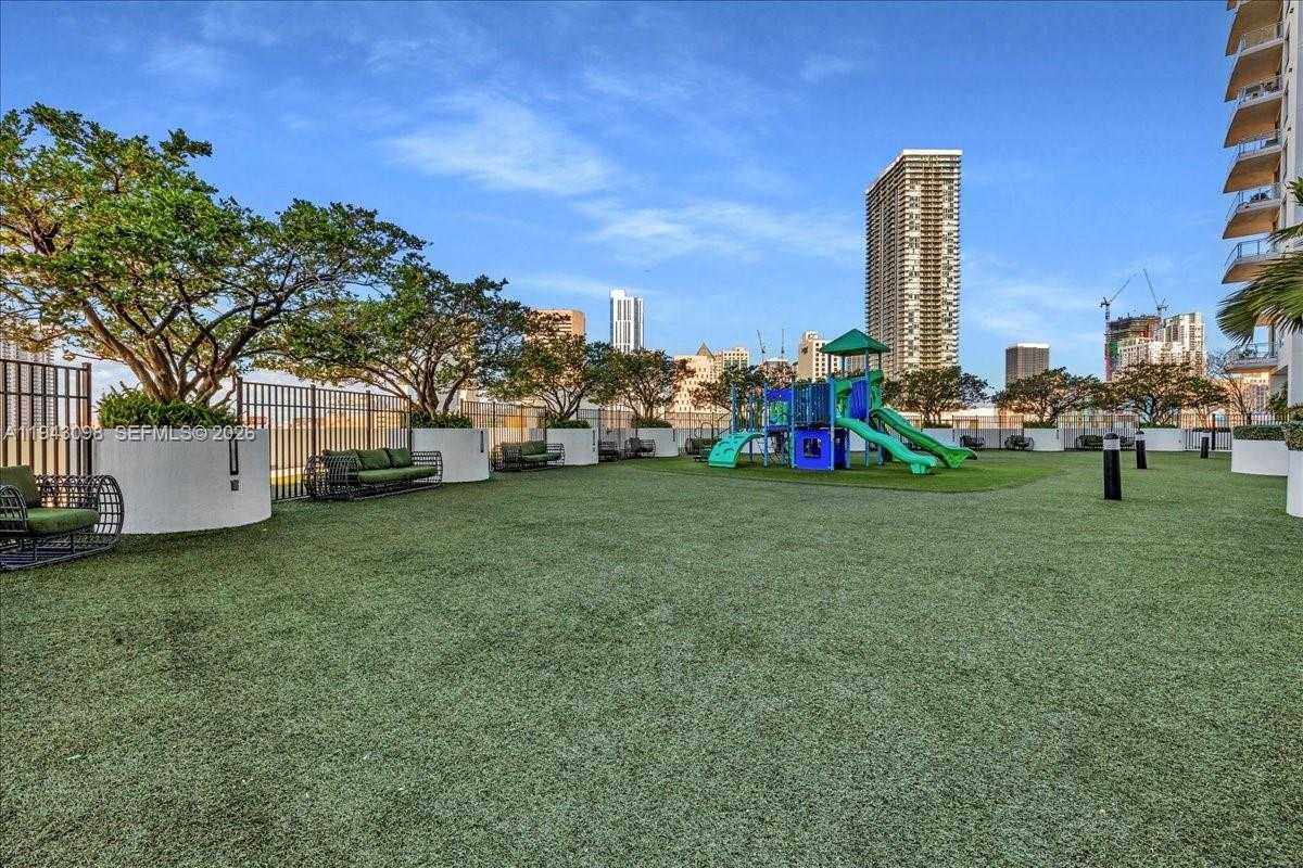 Small Image of 90 SOUTH WEST 3RD ST #2604, Miami Number 55