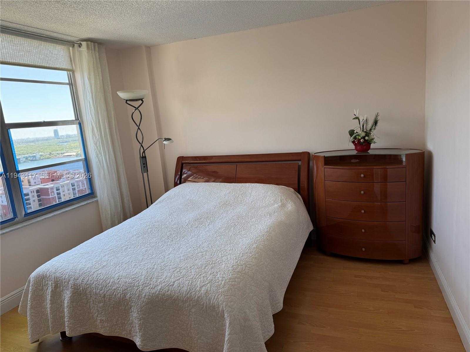 Small Image of 231 174TH ST #2308, Sunny Isles Beach Number 7