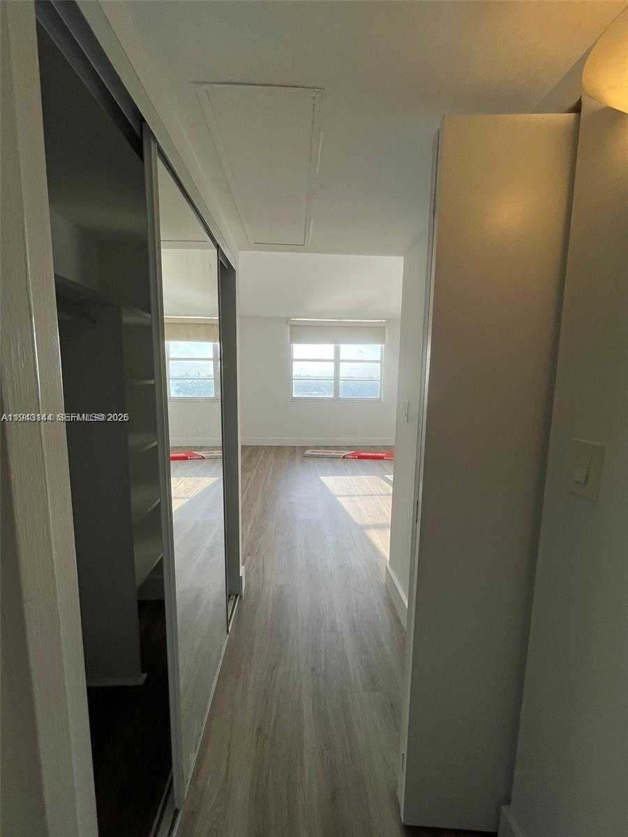 Small Image of 6770 INDIAN CREEK DR #11H, Miami Beach Number 12