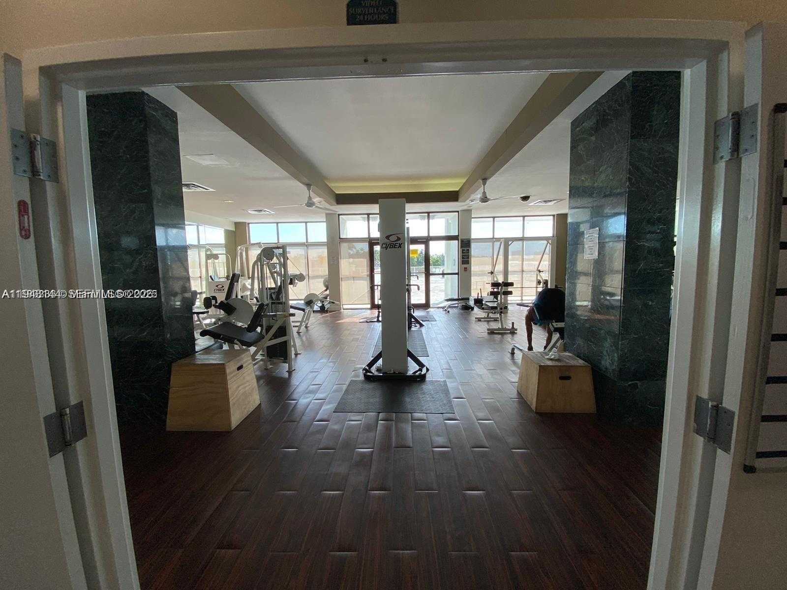 Small Image of 6770 INDIAN CREEK DR #11H, Miami Beach Number 26